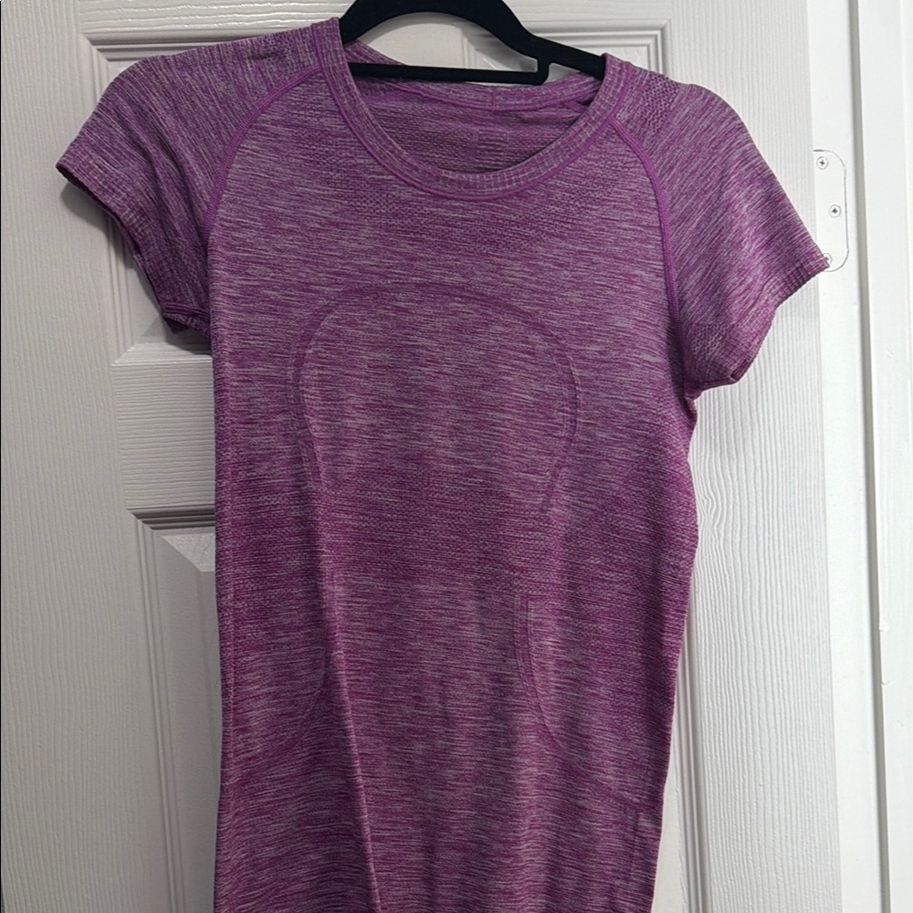 LuluLemon Swiftly Short Sleeve